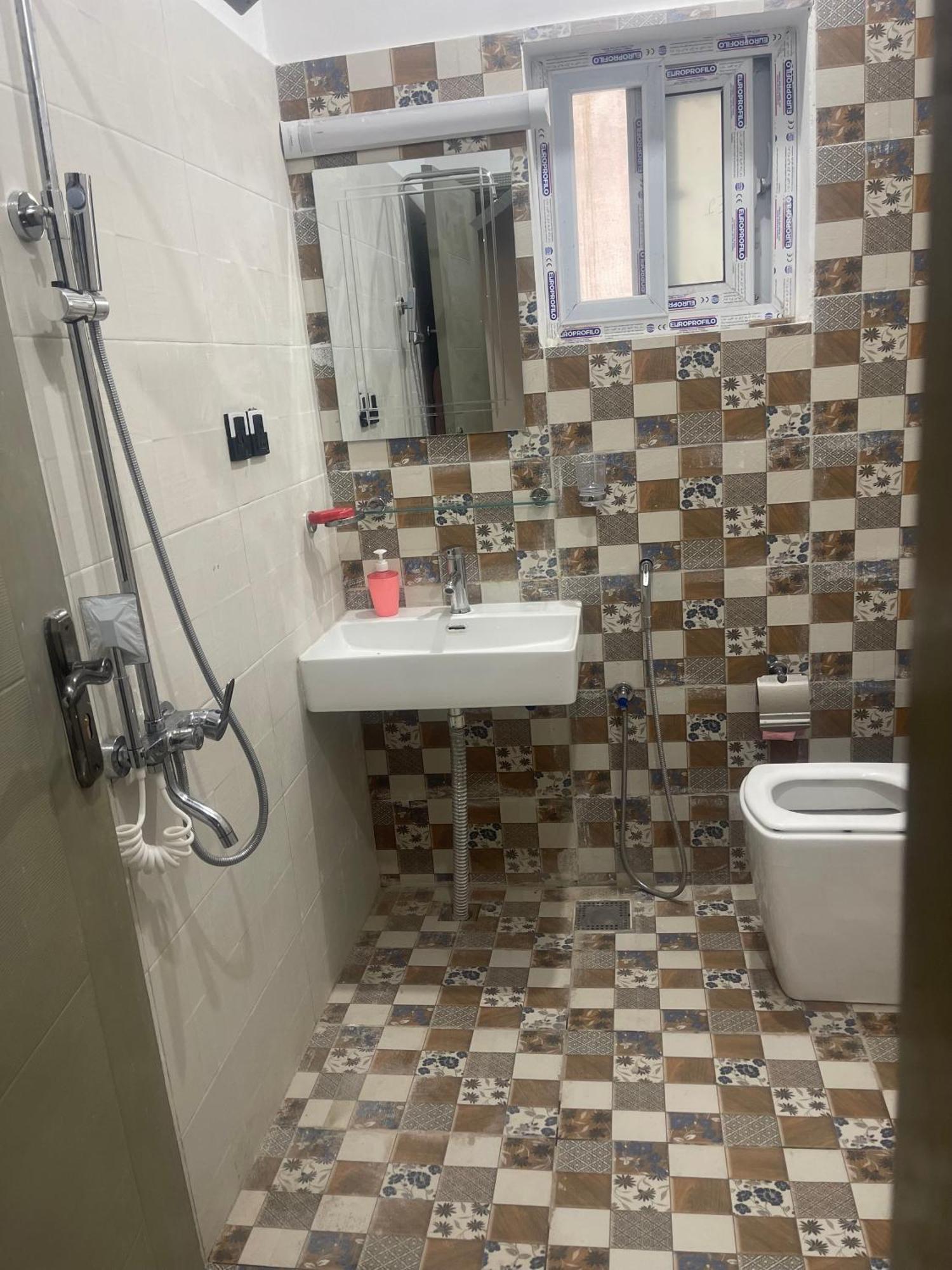 Velvet Vibes Villa Near Islamabad Airport Dhok Sandemar Ngoại thất bức ảnh