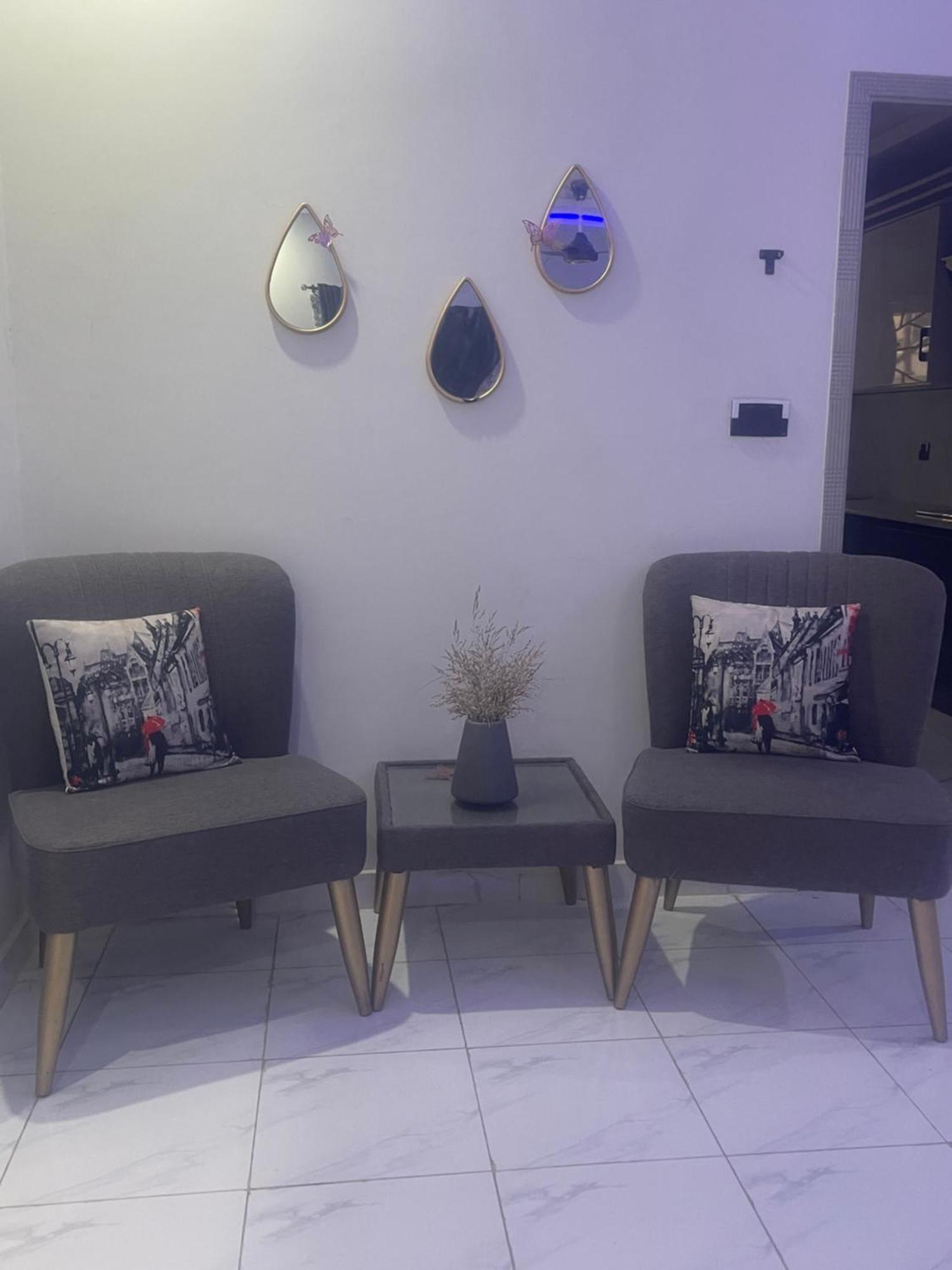 Velvet Vibes Villa Near Islamabad Airport Dhok Sandemar Ngoại thất bức ảnh